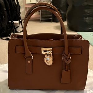 Michael Kors handbag. In perfect condition
